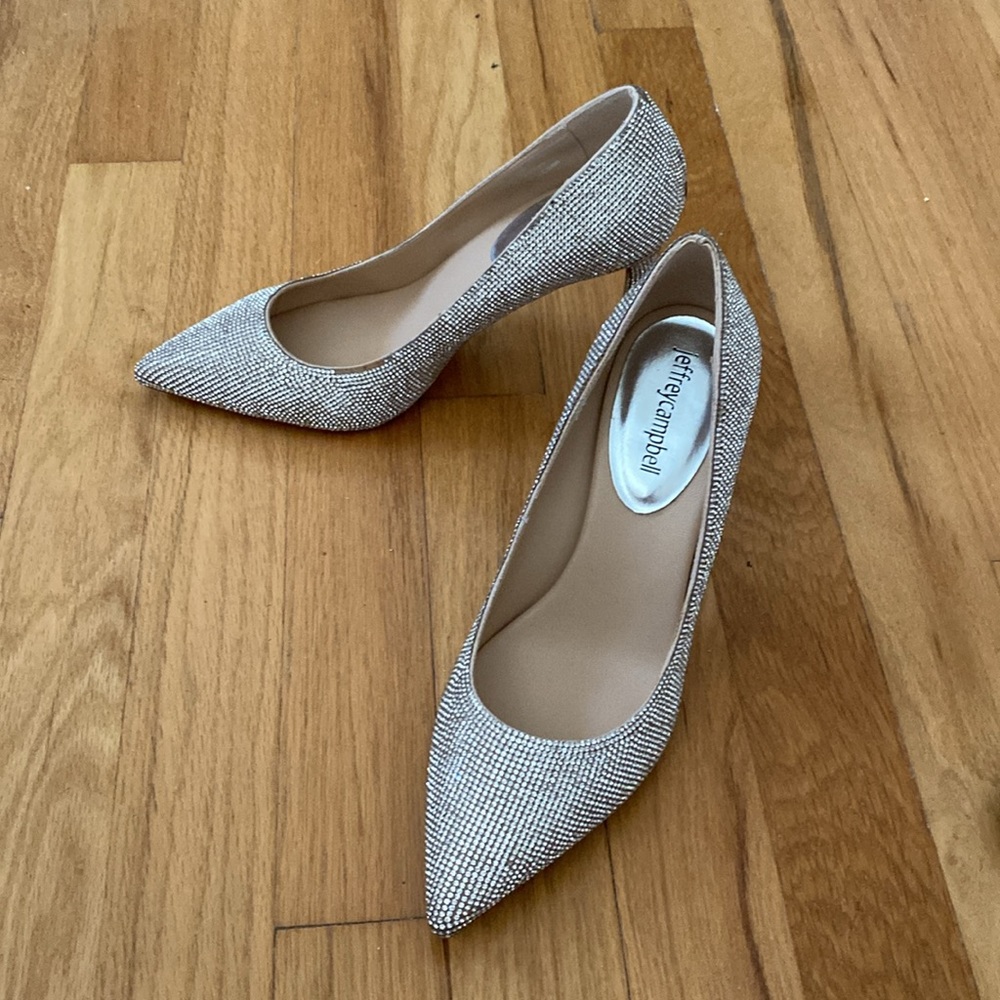 Jeffrey Campbell Pelara Rhinestone Pump Heels Size 6